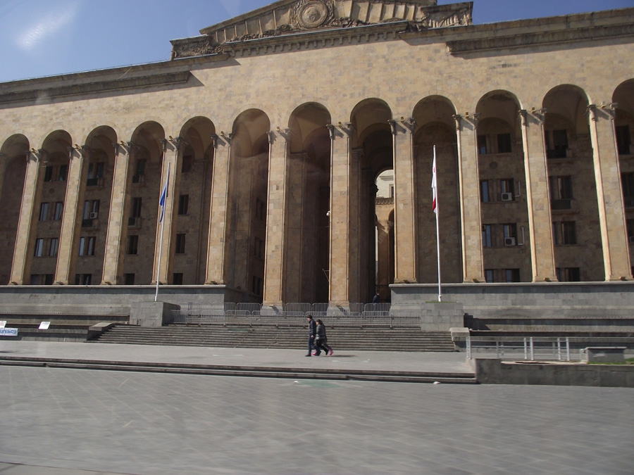 Тбилиси, здание Парламента