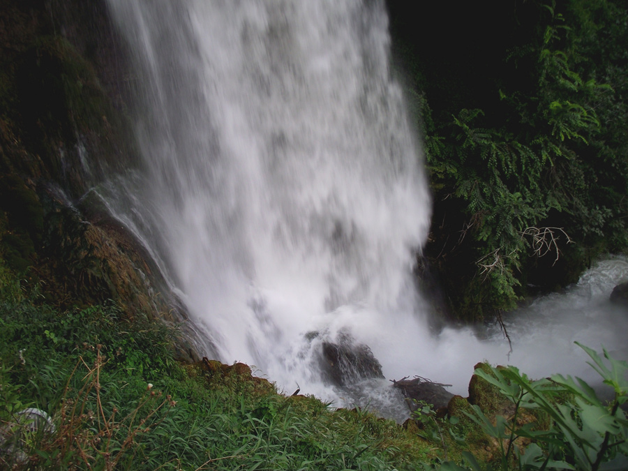 водопад Каранос в Эдессе